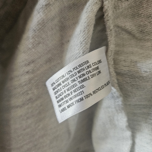 Liz Lange Maternity Women's Hooded Sweatshirt - Picture 4 of 5